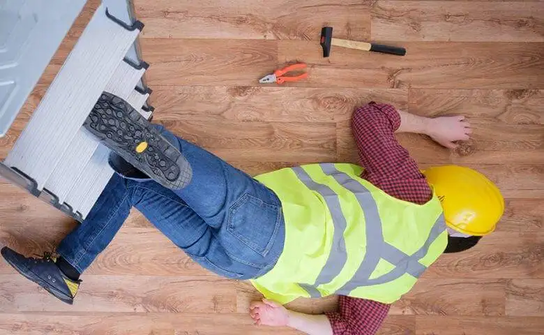 Bekerja Di Ketinggian