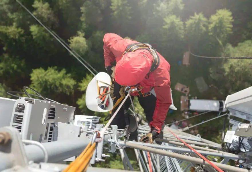 bekerja pada ketinggian